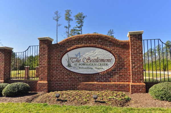 The Settlement at Powhatan Creek sign